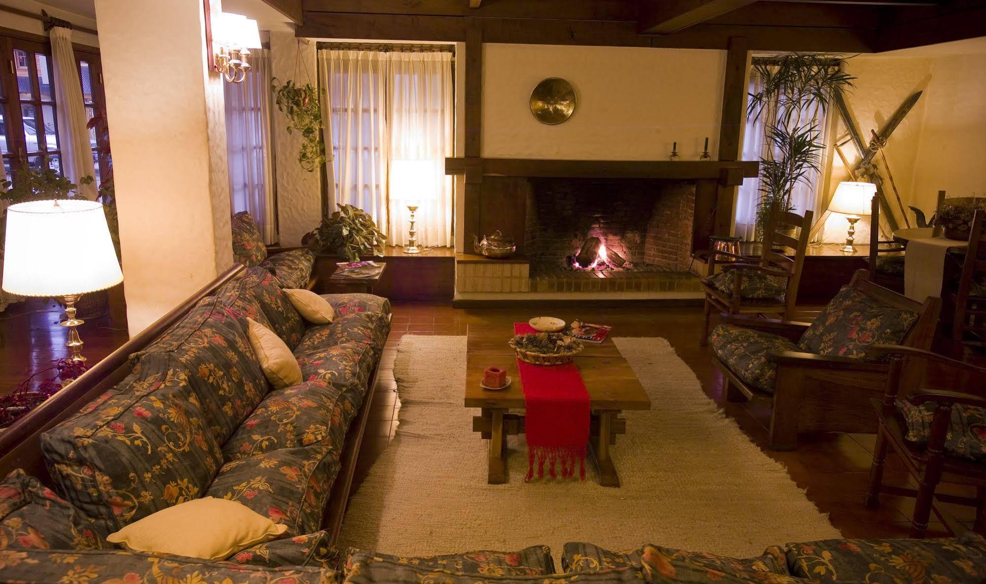 Del Viejo Esquiador Hotell San Martín de los Andes Eksteriør bilde